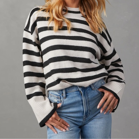 VICI Black and White Striped oversized Sweater - Picture 3 of 5